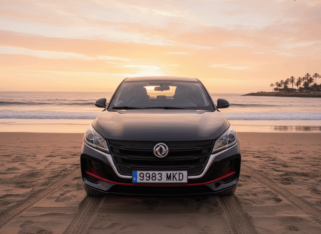 Kompakt im Format, gross im Auftritt – der Fengon 500 bringt Stil und Alltag auf einen Nenner (Foto mit KI bearbeitet).