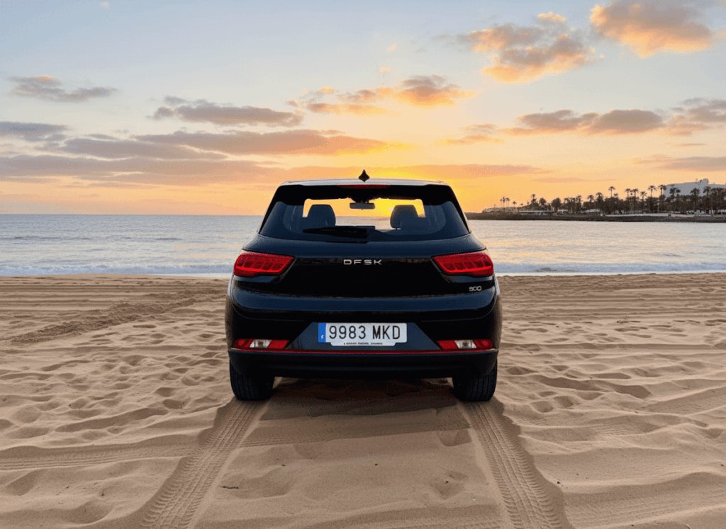 Wer sagt, dass erschwinglich nicht attraktiv sein kann, hat den Fengon 500 noch nicht erlebt (Foto mit KI bearbeitet).